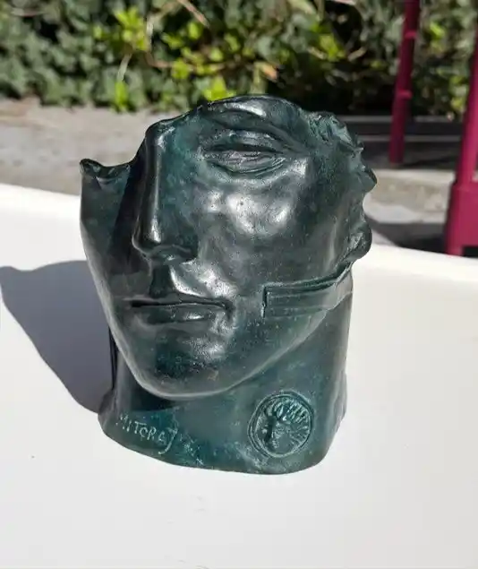 Zdjęcie dodatkowe 2: Centurion II – Igor Mitoraj
